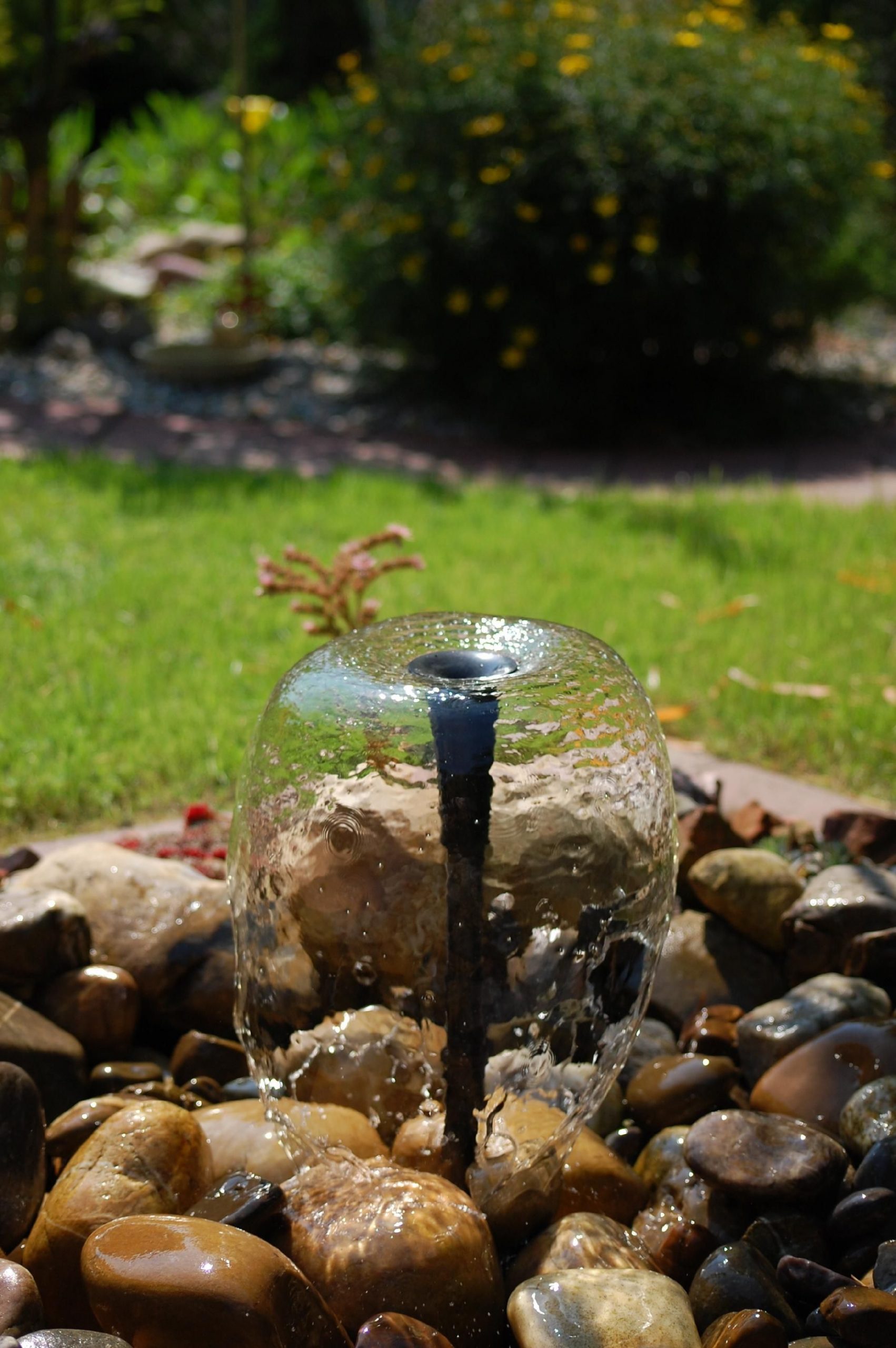 Find the perfect decorative water fountains in Baton Rouge.