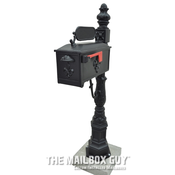 A2049-Acadiana-Mailbox-LA-Post-Angle-Full